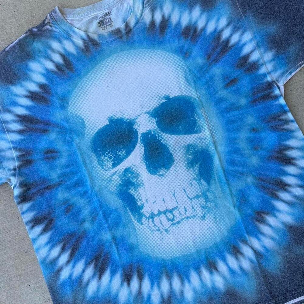Vintage Y2K Cyber Punk Skull Grunge Graphic Tee